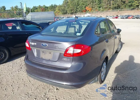 2013 Ford Fiesta S из США, поврежденный, VIN 3FADP4AJ0DM113631